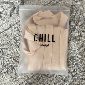 CHILL BY CRAVINGS LINEN SANDY NUDE LINEN ROBE SM/2